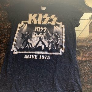 KISS band tee